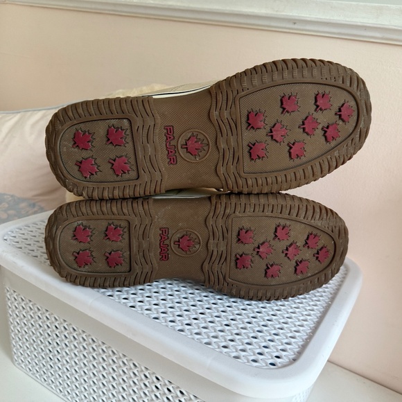 Pajar Canada winter waterproof boot, genuine leather, genuine shearling, size 10 - Picture 10 of 10